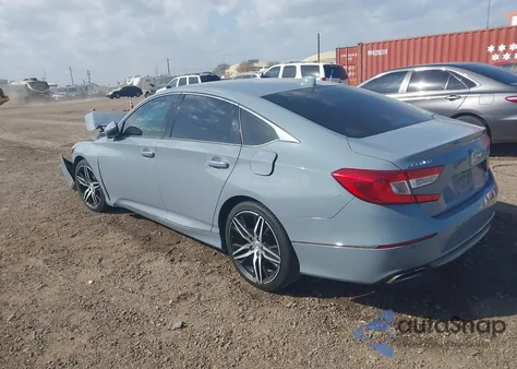 2021 Honda Accord Touring z USA, uszkodzony, nr VIN 1HGCV2F9XMA030365